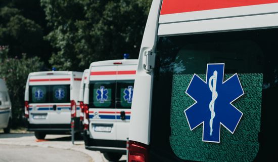 眉山救护车转运病人过路高速收费吗?